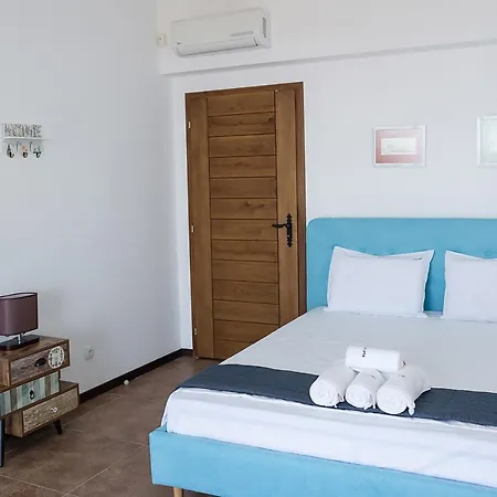 Tailor's House At Black Sea Rama Golf - 4-bdr, Garden And Parking Villa