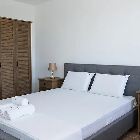 Villa Tailor's House At Black Sea Rama Golf - 4-bdr, Garden And Parking *