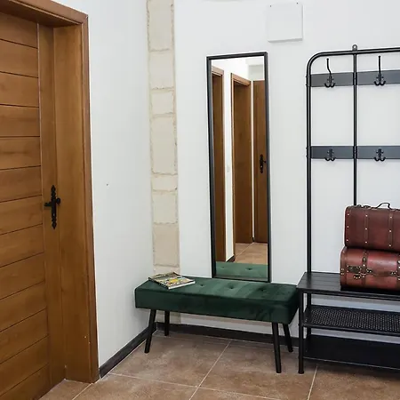 Villa Tailor's House At Black Sea Rama Golf - 4-bdr, Garden And Parking *