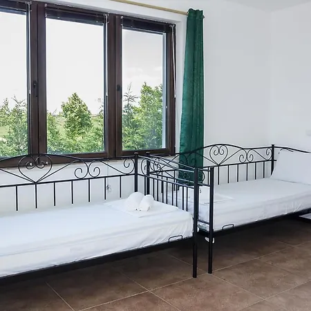 Tailor's House At Black Sea Rama Golf - 4-bdr, Garden And Parking Villa *